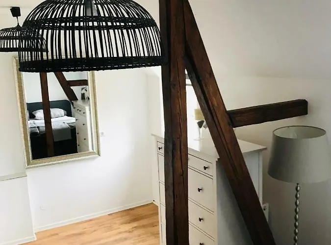 Cologne, Airport, Apartment *