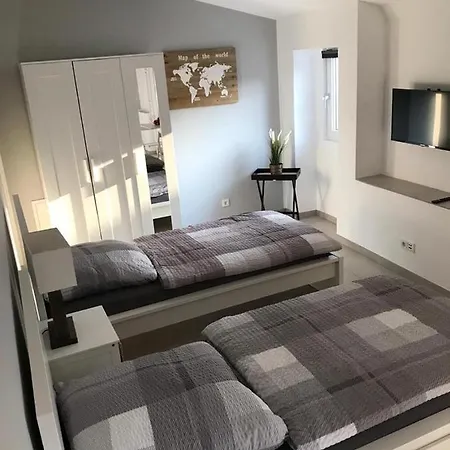 Appartement Cologne, Airport, Keulen