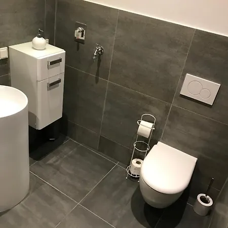 Appartement Cologne, Airport, *