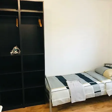 Apartment Cologne, Airport,